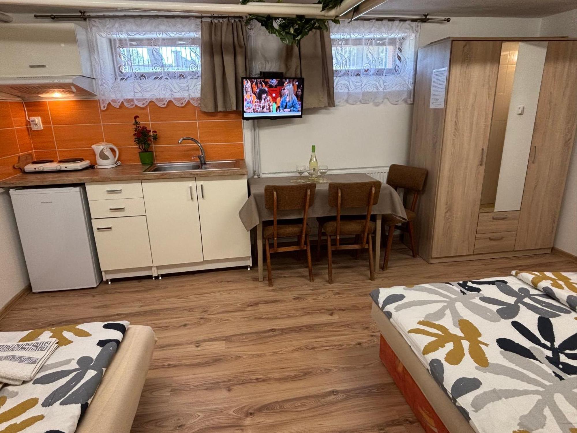 Apartmanovy Dom Grand Штурово Экстерьер фото